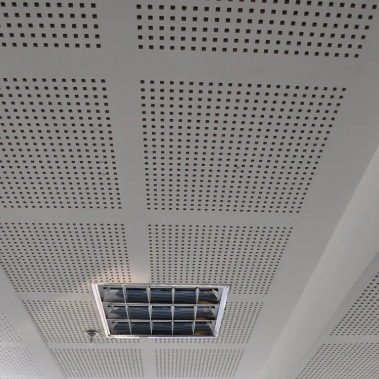 Plafond perforé panneau de gypse acoustique carré avec couleur blanc, couleur et bois