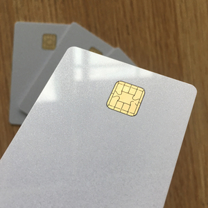 Venta al por mayor tarjetas en blanco chips RFID interfaz dual J3R110 150K JAVA EMV tarjeta inteligente en blanco 4428 chip tarjeta en blanco con banda magnética - Product Image 3