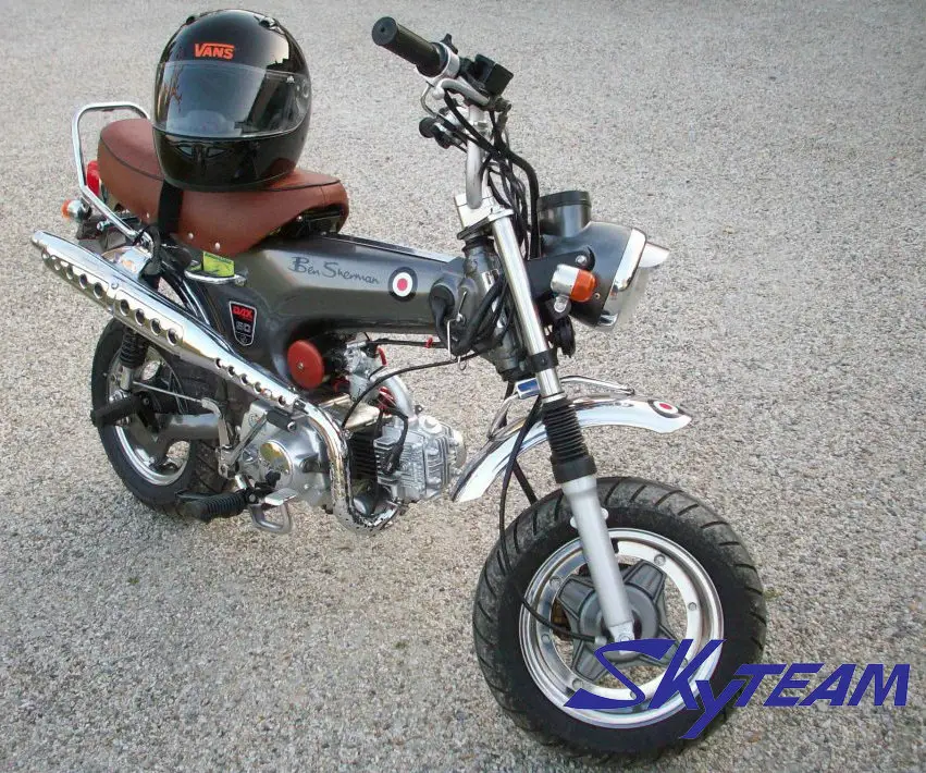 SKYTEAM E5 125cc 4 temps SKYMAX moto dax CT70 vélo (approbation cee EURO V EURO4) nouveau grand réservoir de carburant de 5,5 l