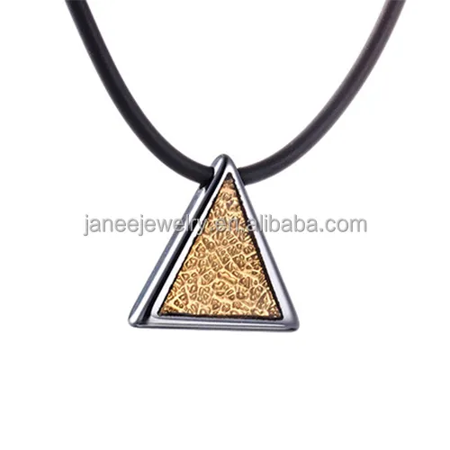 Gold Foil Carbon Fiber Inlay Simple Triangle Tungsten Steel Heavy Metal Choker Necklace for Men Women