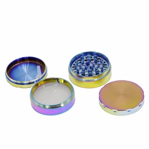 锌合金烟粉机4层直径63毫米冰蓝色烟粉机定制标志经典烟粉机7716