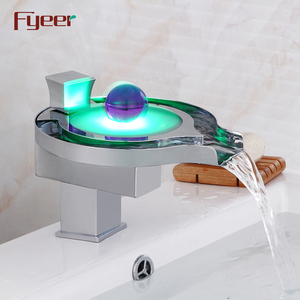 Fyeerホットセールモダン3色<span class=keywords><strong>Led</strong></span>蛇口ハイドロパワー滝ソリッドブラス洗面器蛇口