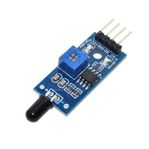 High qualität LM393 4 Pin IR Flame Detection Sensor Module Fire Detector Infrared Receiver Module