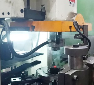 25 Ton <strong>Brass</strong> Valve, Angle Valve Used Hot Forging <strong>Press</strong> <strong>Machine</strong> <strong>punch</strong> <strong>machine</strong>