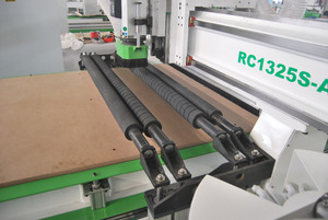 4x8 ft <span class=keywords><strong>cnc</strong></span> 1325 <span class=keywords><strong>cnc</strong></span> controlado por computador <span class=keywords><strong>router</strong></span> gravura preço da máquina