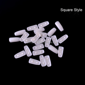 練習トレーニングのためのYimart100pcs正方形の変更可能なネイルアートプラスチックのヒント