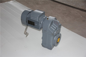 F57 F157 系列 10hp 交流电动齿轮电机带 IEC 法兰的减速机