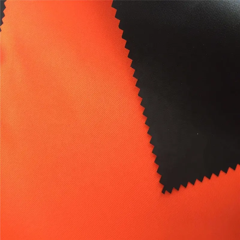 Огнестойкая черная ткань с ПВХ покрытием 600D Оксфорд для наружного тента