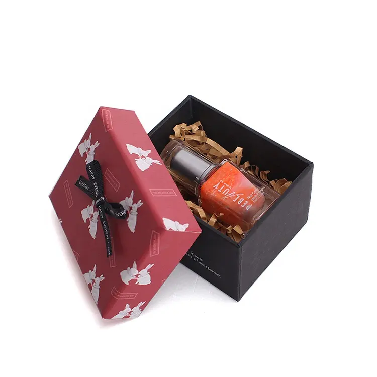 Embalagem de cartão simples elegante ecológica personalizada, pequena caixa de presente de aniversário para doces