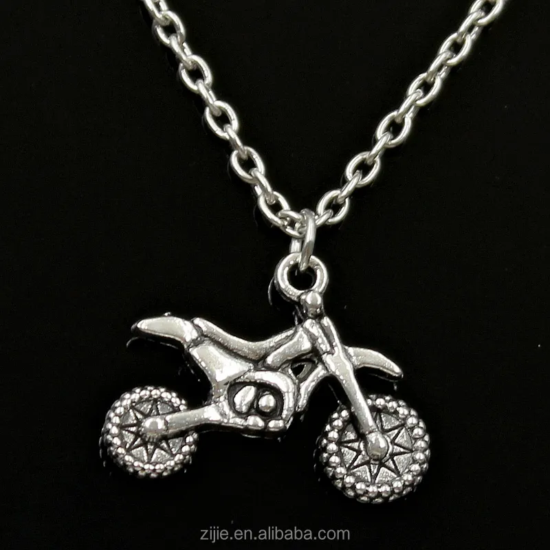 Collana con ciondoli per moto in lega collana con ciondolo in argento per motocicletta collana con ciondolo gioielli di moda