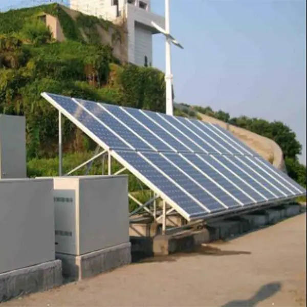 5kw système de montage d'énergie solaire hors réseau onduleur basse fréquence système d'énergie de panneau solaire domestique