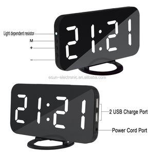 智能 LED 数字光大镜子液晶屏幕数字表闹钟双 USB 充电器-挂墙或独立式