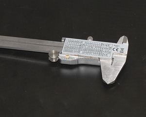 Hot Sale 150mm 200mm 300mm Metal Electronic Digital Caliper - Product Image 6