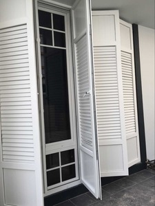 Venta caliente PVC Jalousie Window UPVC Swing Style Obturador fijo con pantalla plegable de fibra de vidrio Marco de plástico de apertura vertical - Product Image 4