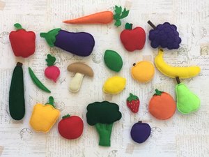 キッズフェルトフードおもちゃフェルトぬいぐるみ果物と野菜フェルトプレイセット
