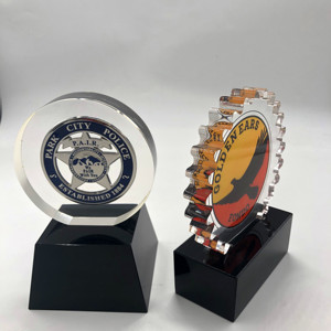 China Cheap Crystal <strong>Awards</strong> and Trophies As Souvenir with Black Big Base - Product Image 2