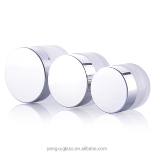 库存<span class=keywords><strong>10g</strong></span> 20g 30g磨砂玻璃霜罐，用于化妆品瓶