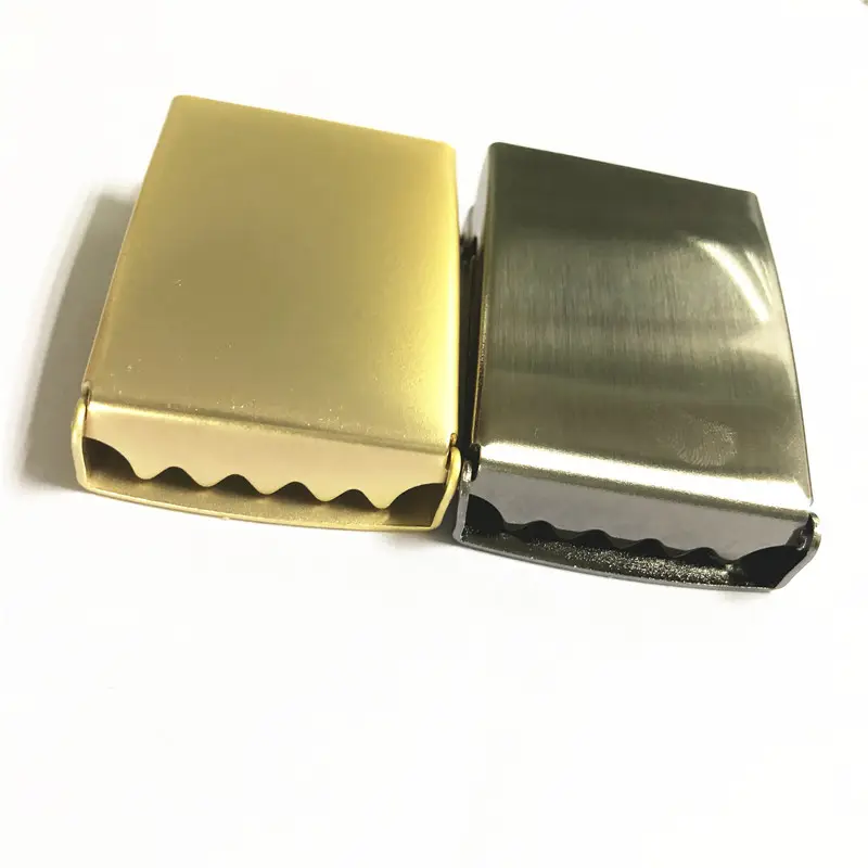Hochwertige und heiß verkaufte China Lieferanten benutzer definierte Gold Logo Metall Offizier ausgefallene Gürtels chn allen