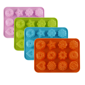 ベーキング、チョコレートプディング、氷用の花のシリコーン型 - Product Image 1