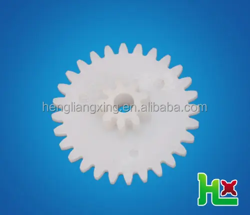 Engranajes de plástico pequeños de alta precisión, piñón de rejilla de plástico con pompón de nailon pequeño