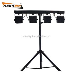 Di Vendita caldo 4*30W RGB 3 IN 1 COB LED Della Fase di Lavaggio Sistema di Illuminazione Par Luce Set con treppiede
