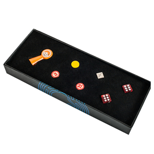 家族向けのカスタムボードゲーム製造