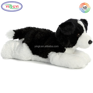 D382 özel toptan ODM OEM yumuşak sınır Collie köpek oyuncaklar fabrika doğrudan peluş custuffed dolması hayvan siyah ve beyaz peluş köpekler