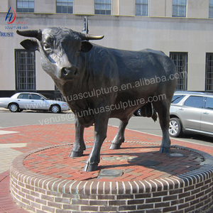 Fashion Bronze Animal Sculptures Bull Fight Bear <strong>Statue</strong> - Product Image 4