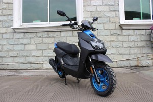 OEM 4 שבץ כפול פנס <span class=keywords><strong>125cc</strong></span> גז קטנוע למבוגרים