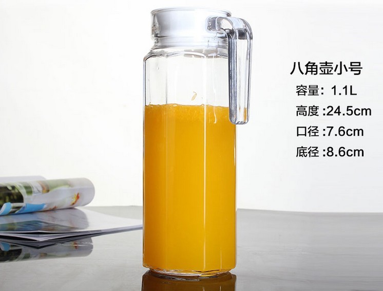 High quality 1.3L glass Jug & glass Pitcher with plastic lid Glass drinking jug