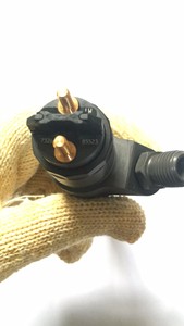 Deutzインジェクター04290986スペアパーツVOE 20798114 - Product Image 6