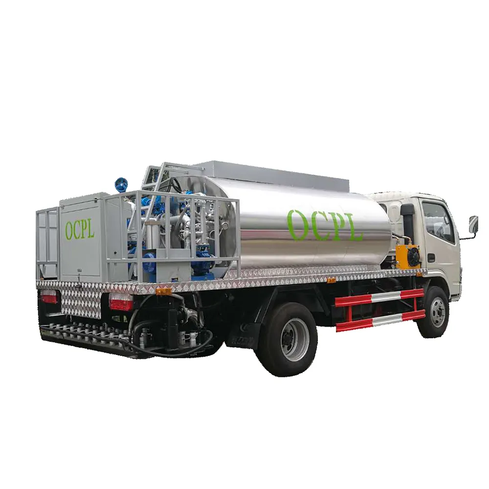 Dongfeng 3 T-4 T yol asfalt inşaat makinesi bitüm püskürtücü asfalt dağıtma kamyonları satılık