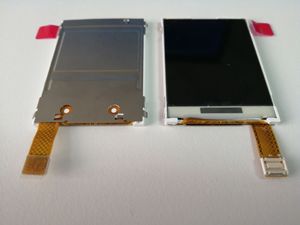 2,0 pulgadas la mitad inversa y la mitad LCD transparente con MCU interfaz y la visualización completa de ángulo con resolución de 240*320