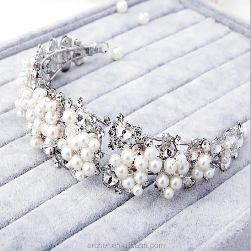 Della fabbrica del Commercio All'ingrosso Glamorous Bianco perla accessori di cerimonia nuziale dei capelli della sposa della principessa corona copricapo diademi AH-414
