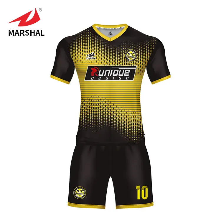 Kits de football personnalisés, en noir et jaune, de grande et grande qualité, sans marque, nouvelle collection, 2020