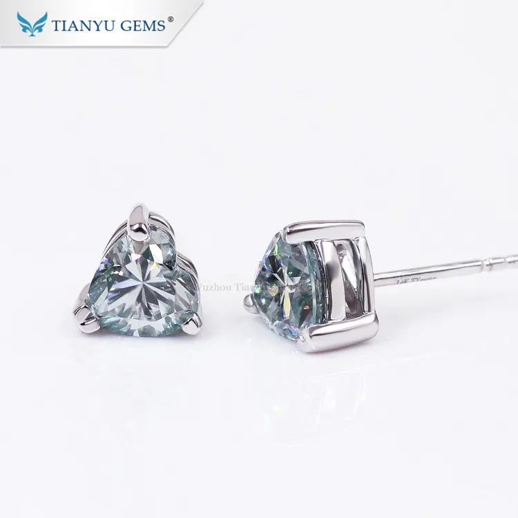 Tianyu su misura 14 k/18 k white gold orecchino 6*6 di cuore cuore & arrow luce blu moissanite orecchino