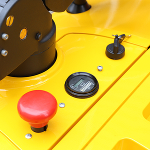 コンテナアンロード1.6T全自動駆動電気スタッカー - Product Image 4