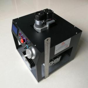 Fresadora de escritorio de 3 ejes con husillo de 1010 W, mini enrutador vertical cnc 400 A cnc - Product Image 5