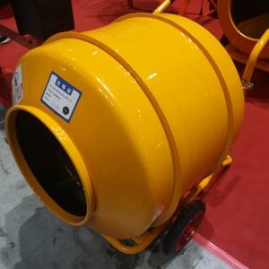Satın taşınabilir küçük elektrikli kendini yükleme davul çimento beton mikseri makinesi - Product Image 3