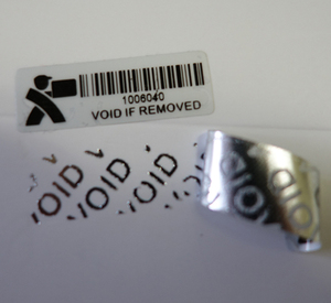 Custom Barcode Scan Security QR Code Labelステッカーシーケンスsrial番号をオフにスクラッチコーティングでカバー - Product Image 3