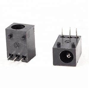 <span class=keywords><strong>1.3mm</strong></span> DC güç girişi DIP konektörü