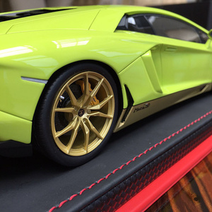 1 18 Diecast Miniature <strong>Model</strong> <strong>Car</strong> Scale <strong>Model</strong> <strong>Car</strong> 1/18 Vehicle