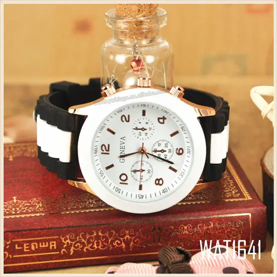 Reloj de pulsera deportivo analógico de cuarzo de Gel de silicona Geneva de Color caramelo para mujer
