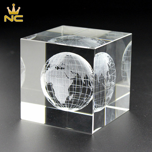 Kazınmış Küre Topu 3D Kristal Küp 3D Lazer Kazınmış Paperweight - Product Image 2
