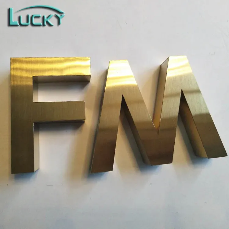Самый дешевый металлический логотип, изготовленный торговой компанией Henan Luck