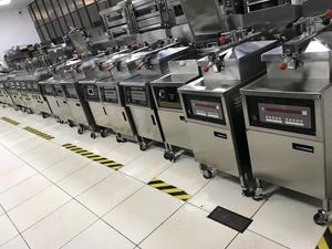 Freidora abierta comercial con sistema de filtro de aceite automático - Product Image 2