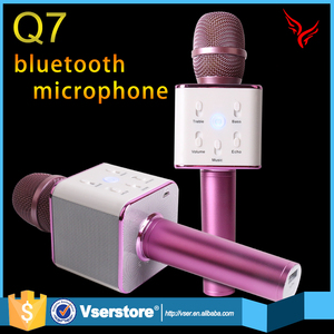 Thiết kế mới <span class=keywords><strong>Q7</strong></span> cầm tay condenser karaoke bluetooth micro không dây với loa - Product Image 1