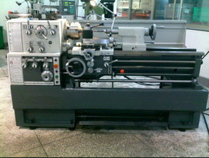 Czech <strong>Turner</strong> Horizontal <strong>Lathe</strong> <strong>Machine</strong> SP2123(I/II)