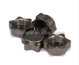17mm Alüminyum Tekerlek Hub Hex Somun Iyi Anti-tozluk Için 1/8 RC Hobi Araba BuggyTruck Hop-Up parçaları