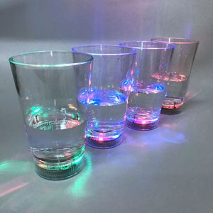 Factory OEM Custom LOGO Colorful Flashing Plastic Glass 410ml 14oz LED <strong>Cup</strong> for Party Nightclub Lounge